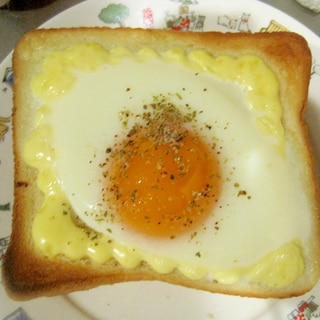 簡単半熟卵のマヨトースト
